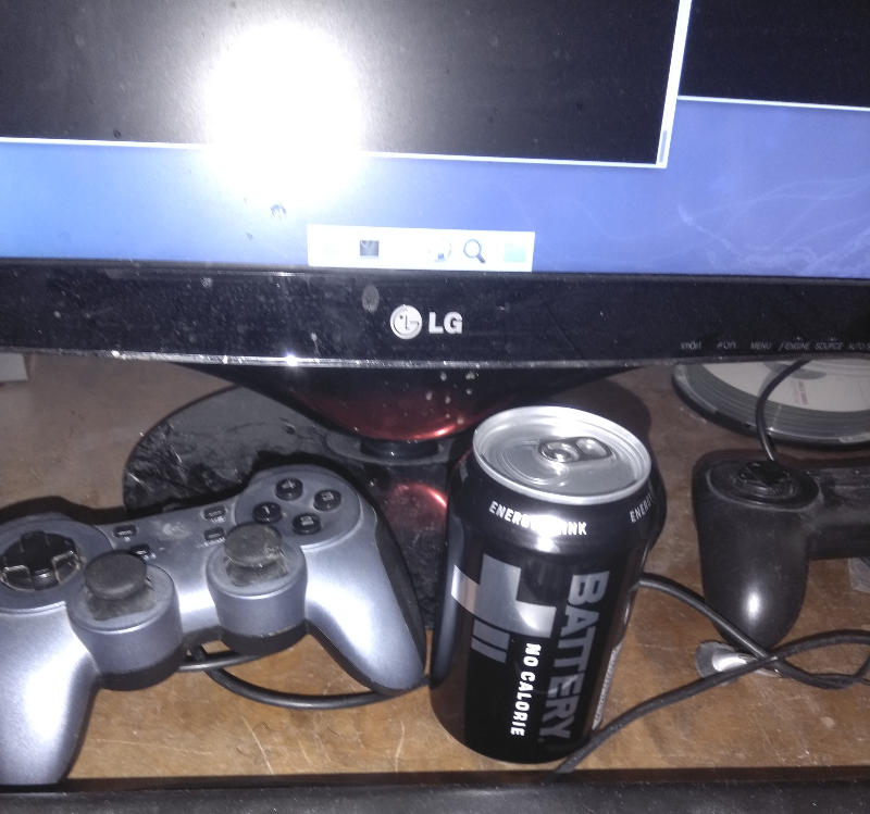 battery sugarfree energy drink and usb controllers